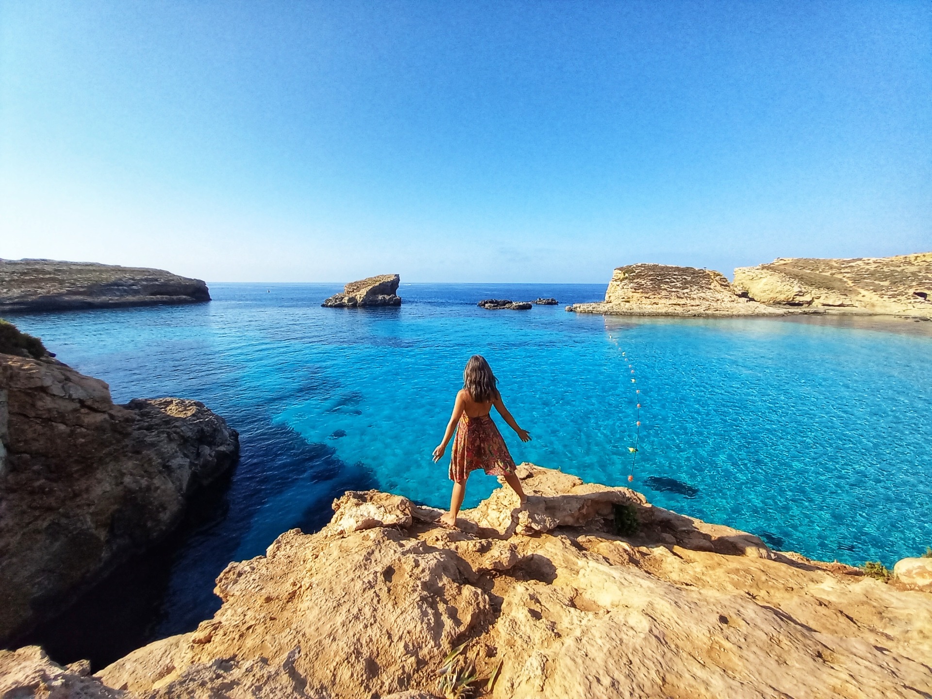 různé odstíny modré